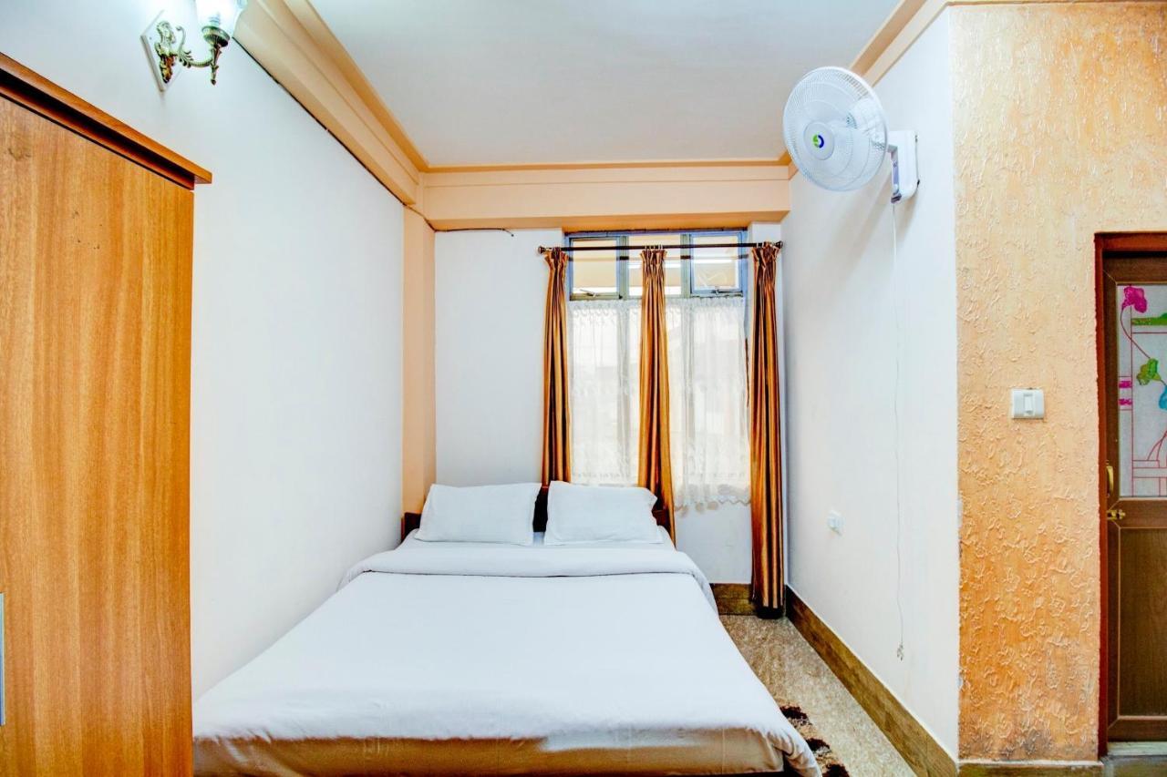 Capital O 79144 Coniferous Resort Cherrapunji Exterior foto